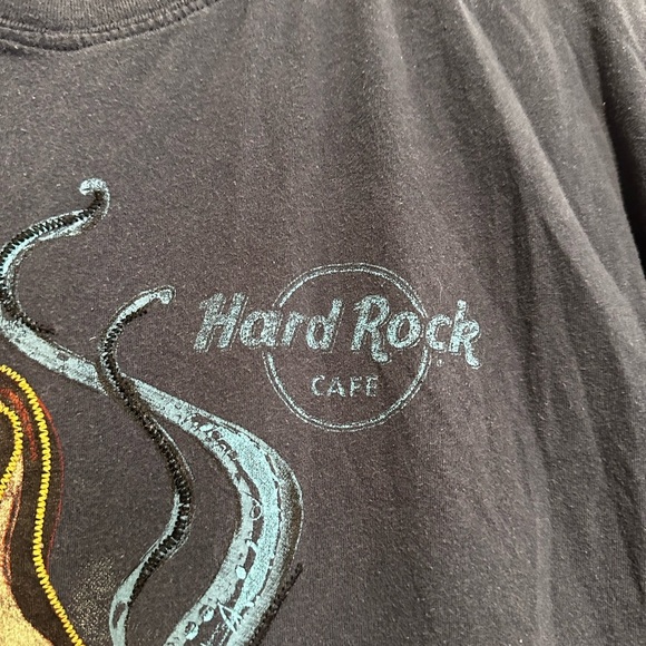 Men’s XXL Hard Rock Cafe Chicago Melting Guitar Embroidered Graphic Tee. Logo - Picture 8 of 12
